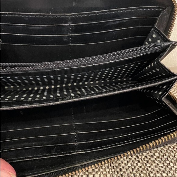 Kate Spade wallet like new price firm - Picture 3 of 5